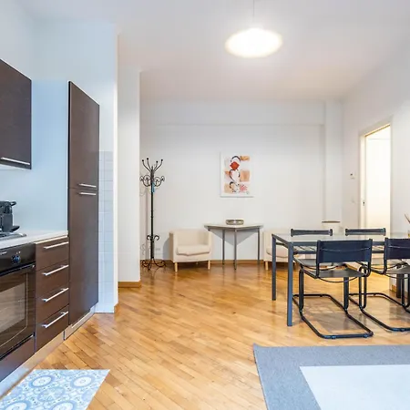 Sant'isaia, By Short Holidays