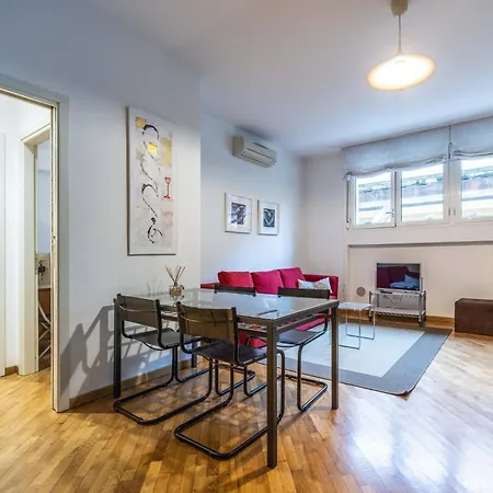 Sant'isaia, By Short Holidays Bolonia