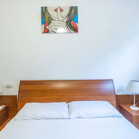 Apartament Sant'isaia, By Short Holidays *