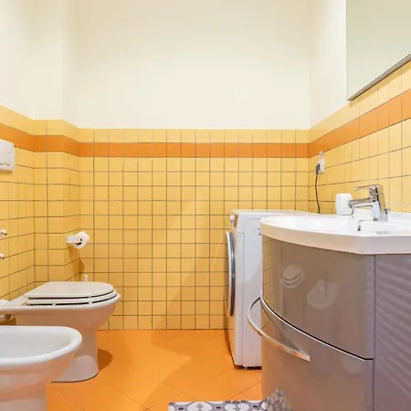 Apartament Sant'isaia, By Short Holidays *